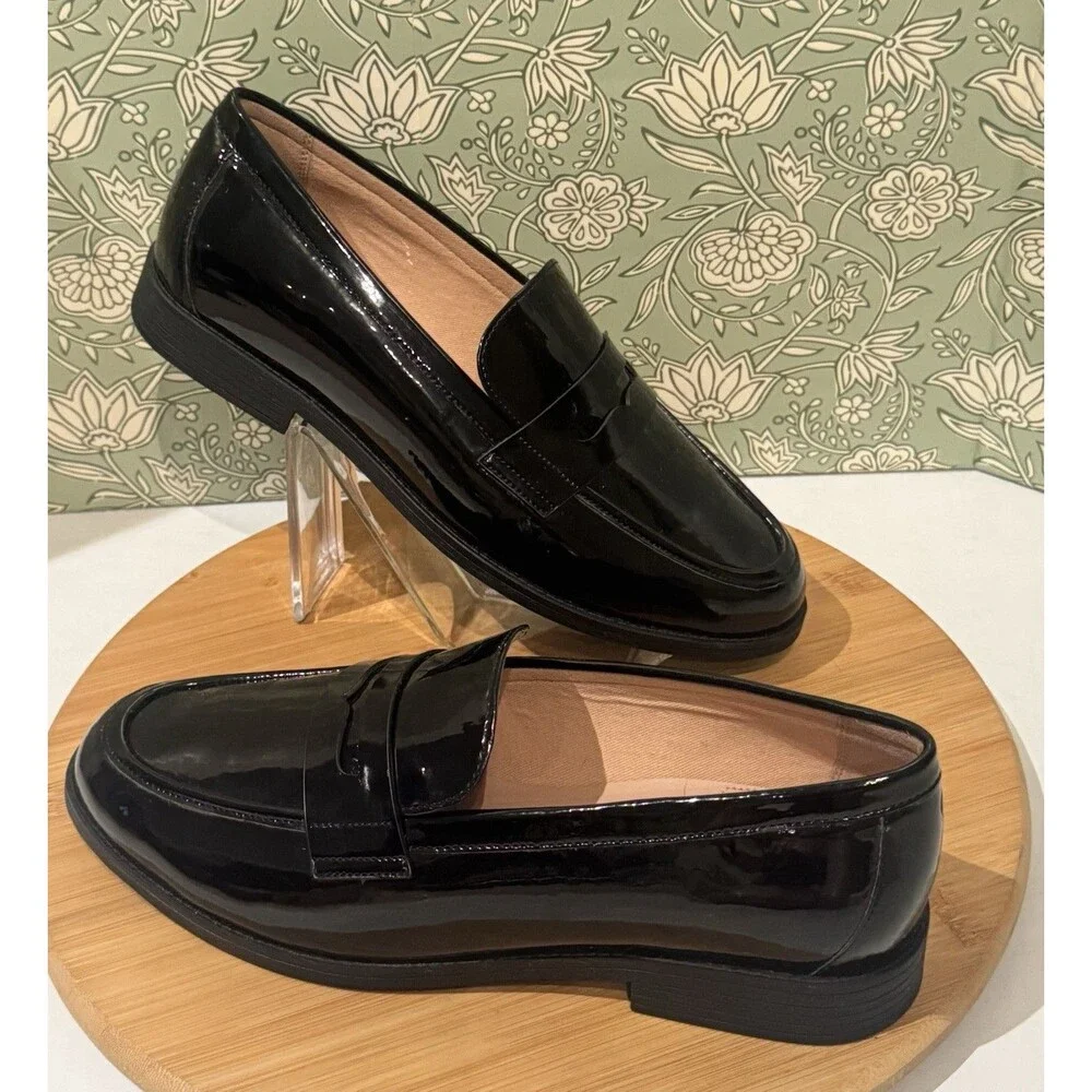Cole Haan Haverhill Penny Loafers Women's 10B Black Patent Shoes Classy Comfort